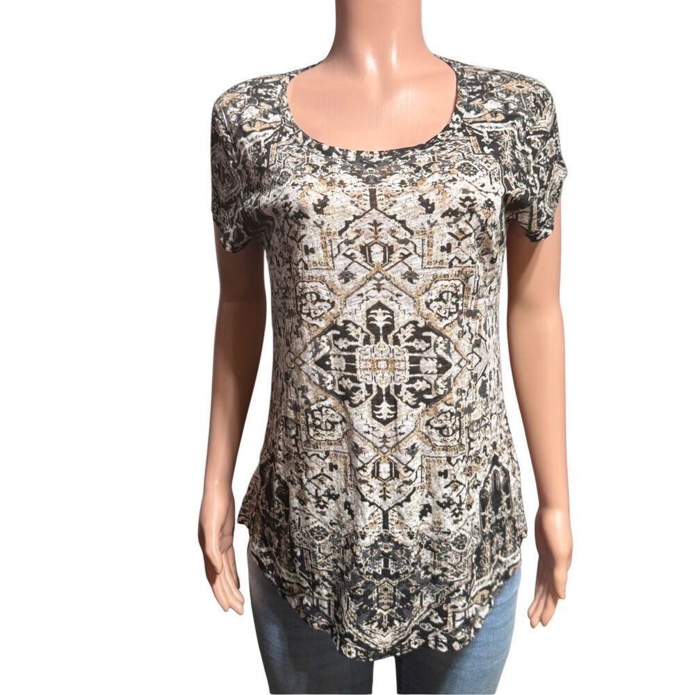 Lucky brand women short sleeve scoop neck graphic tee L